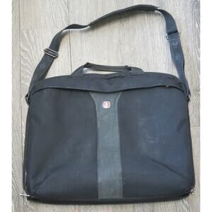 WENGER SWISS Laptop Messenger Briefcase Bag Pockets Straps Black School Travel